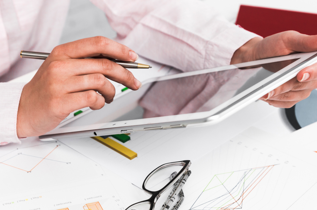 Fundamental Aspects of Site Management in CTMS